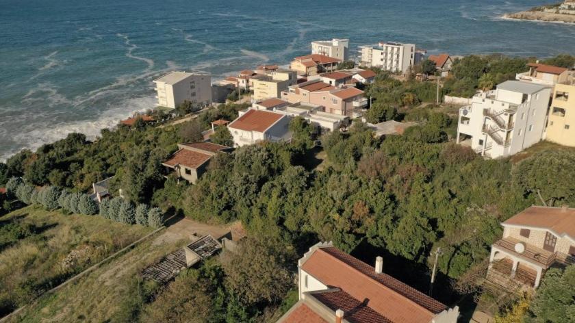 Apartments Lux Lukic Utjeha Exterior foto